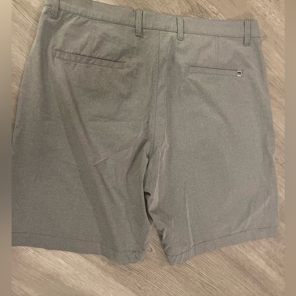 Travis Mathew 9” Golf Shorts - Picture 3 of 5